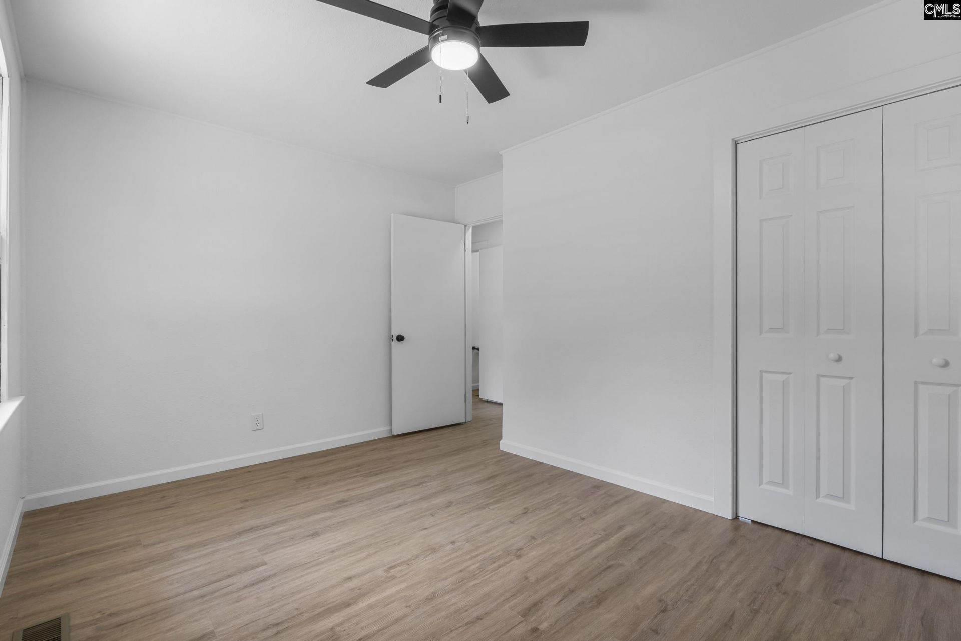 518 Laurens Avenue  Photo 14