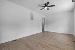 518 Laurens Avenue  photo 4