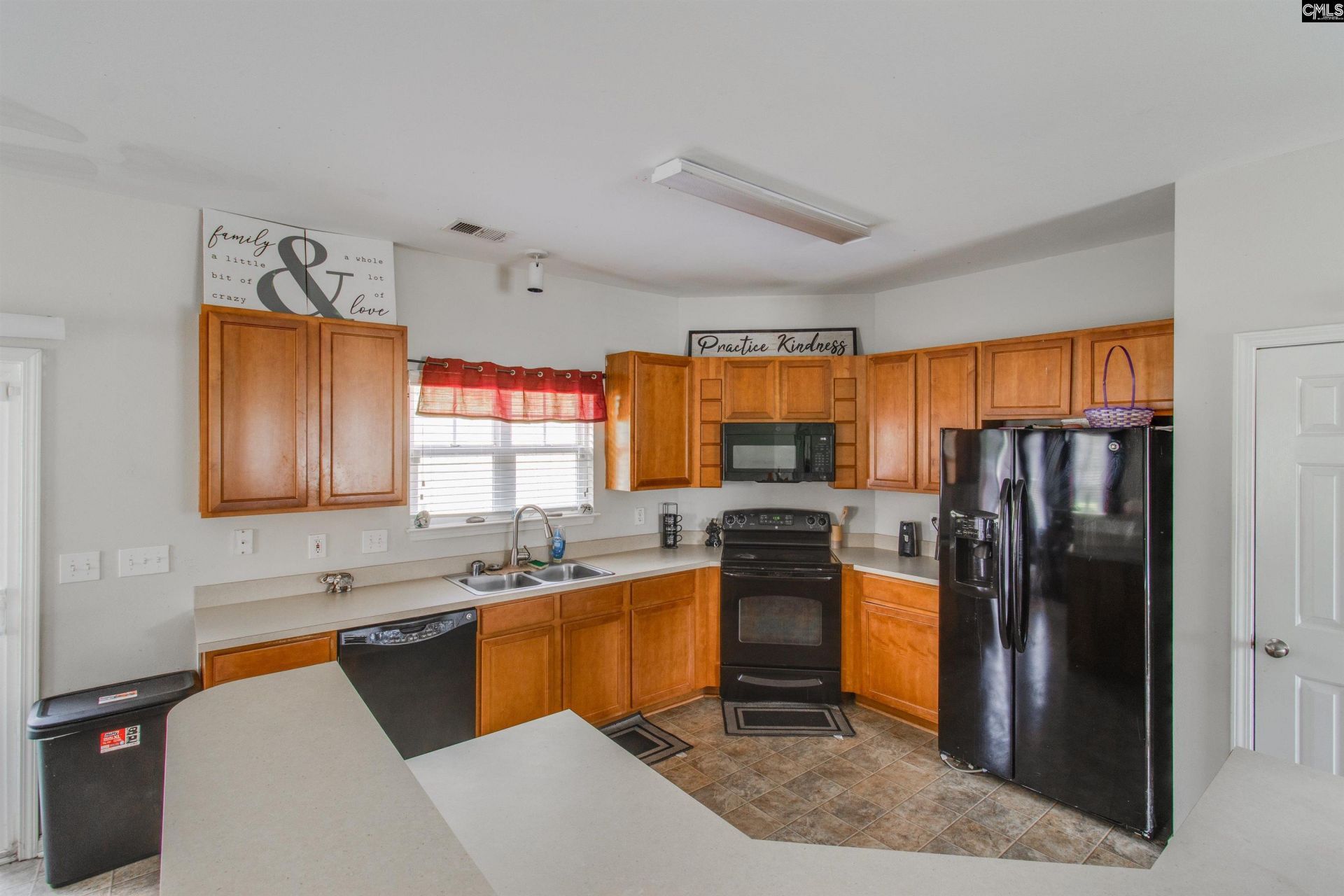 2045 Wilkinson Drive  Photo 11