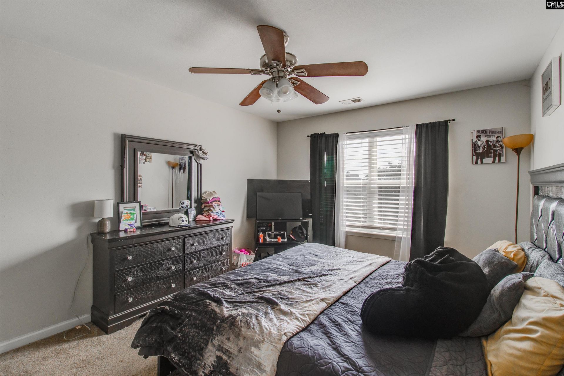 2045 Wilkinson Drive  Photo 17