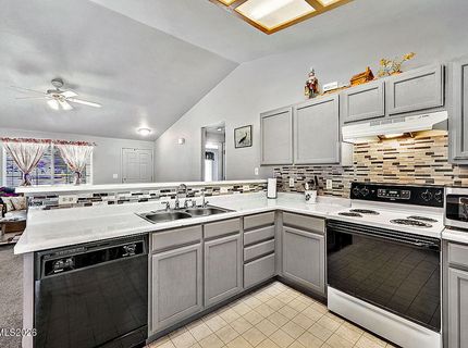 606 Brook Lane, Fernley, NV 89408 Photo