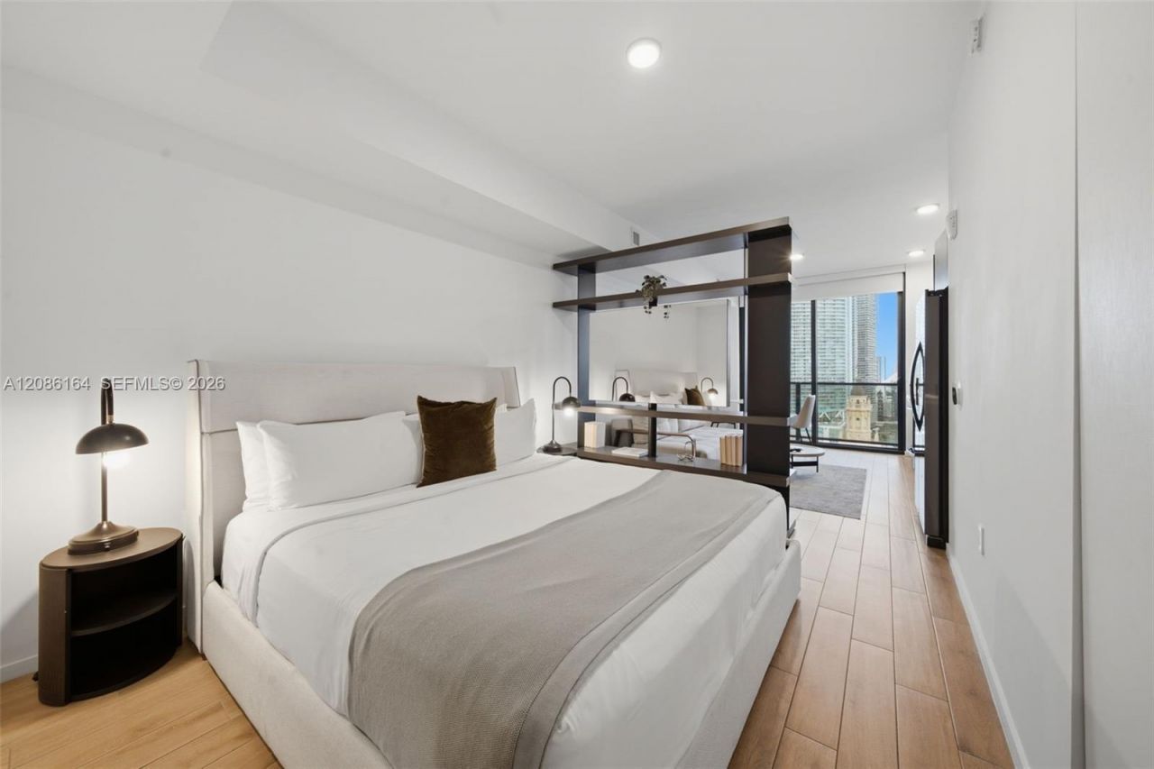 398 NE 5th St, Unit 1902, Miami, FL 33132 Photo