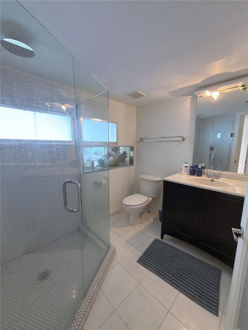 2401 Collins Ave, Unit 1801, Miami Beach, FL 33140 Photo