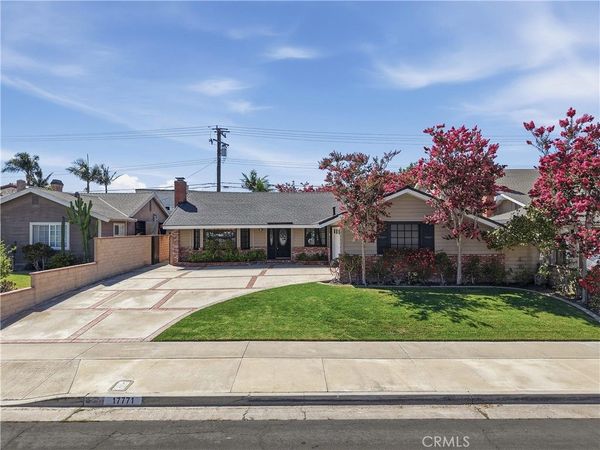 17771 Misty Lane, Huntington Beach, CA 92649