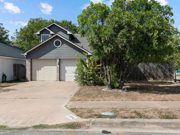 2304 Klattenhoff DR, Austin, TX 78728