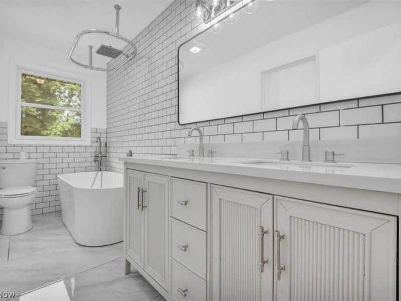 10142 Hillcrest Road, Kirtland, OH 44094 Photo 10