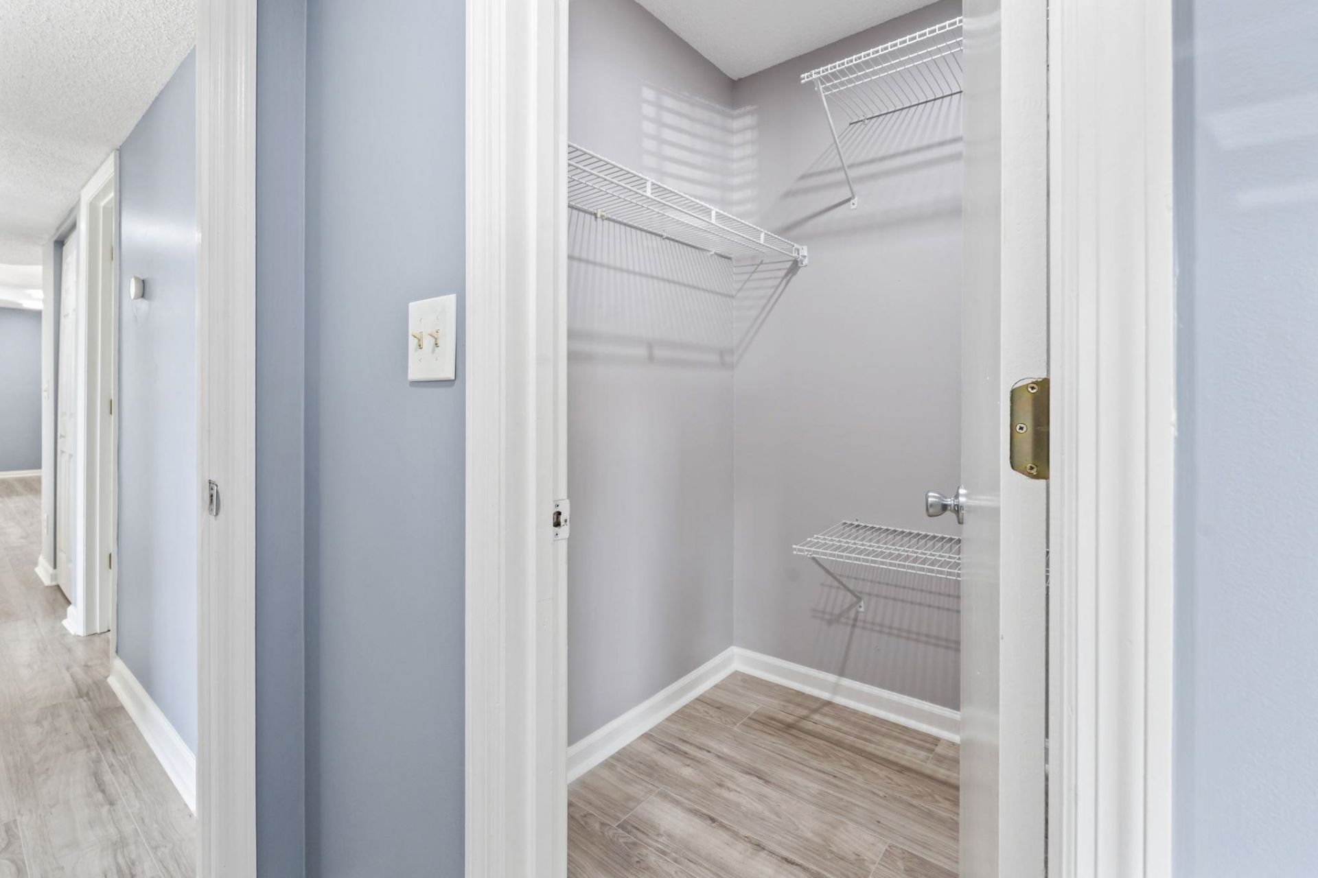 2258 Essex Dr. Photo 18