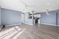 2258 Essex Dr. photo 4