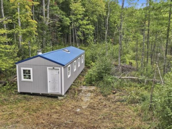 577 Norridgewock Road , Fairfield, ME 04937