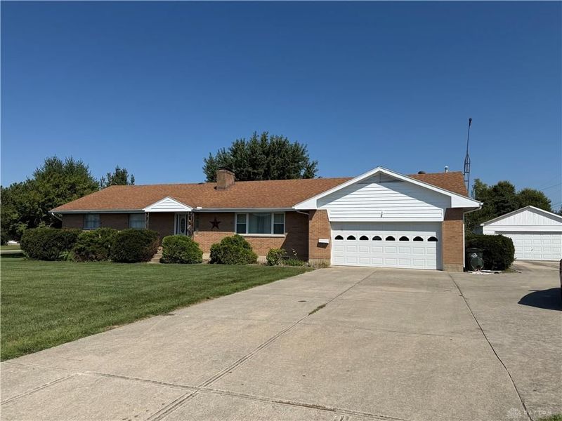 4575 Filbrun Lane, Dayton, OH 45426 Photo 1