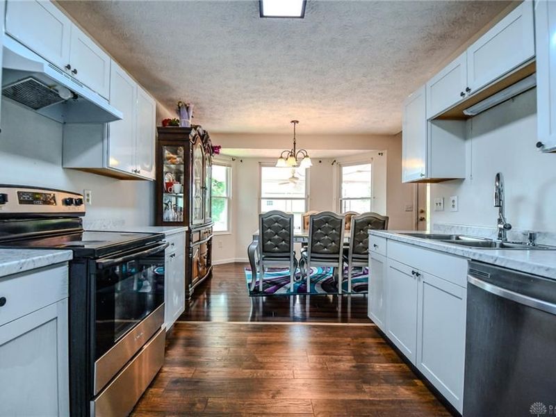 1584 Farrington Drive, Kettering, OH 45420 Photo 11