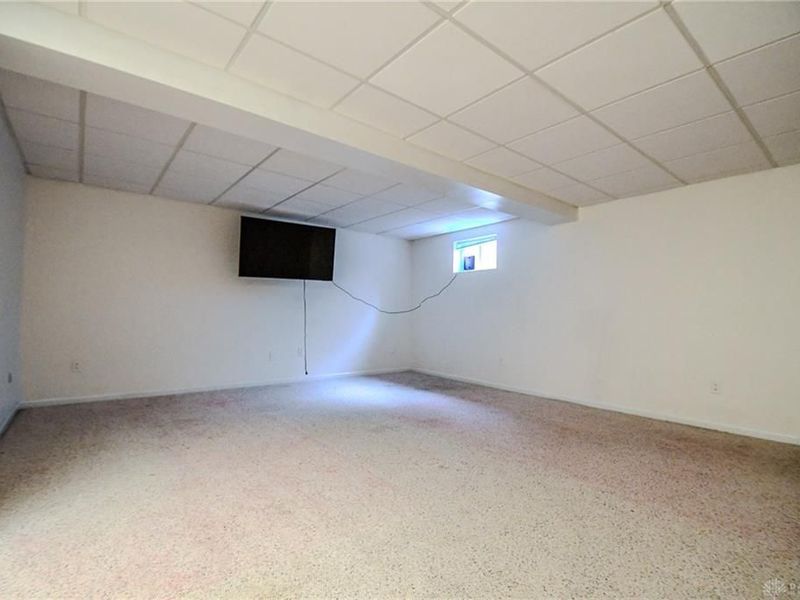 1584 Farrington Drive, Kettering, OH 45420 Photo 28