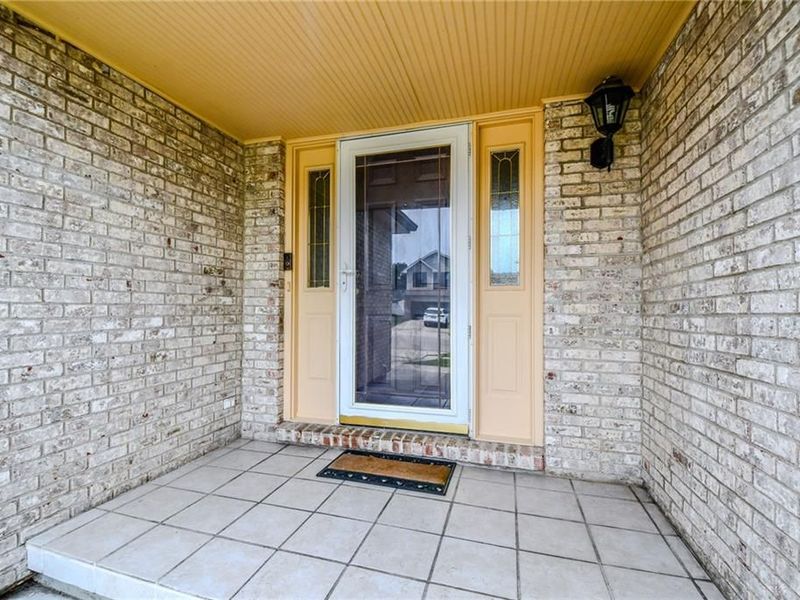 1584 Farrington Drive, Kettering, OH 45420 Photo 3