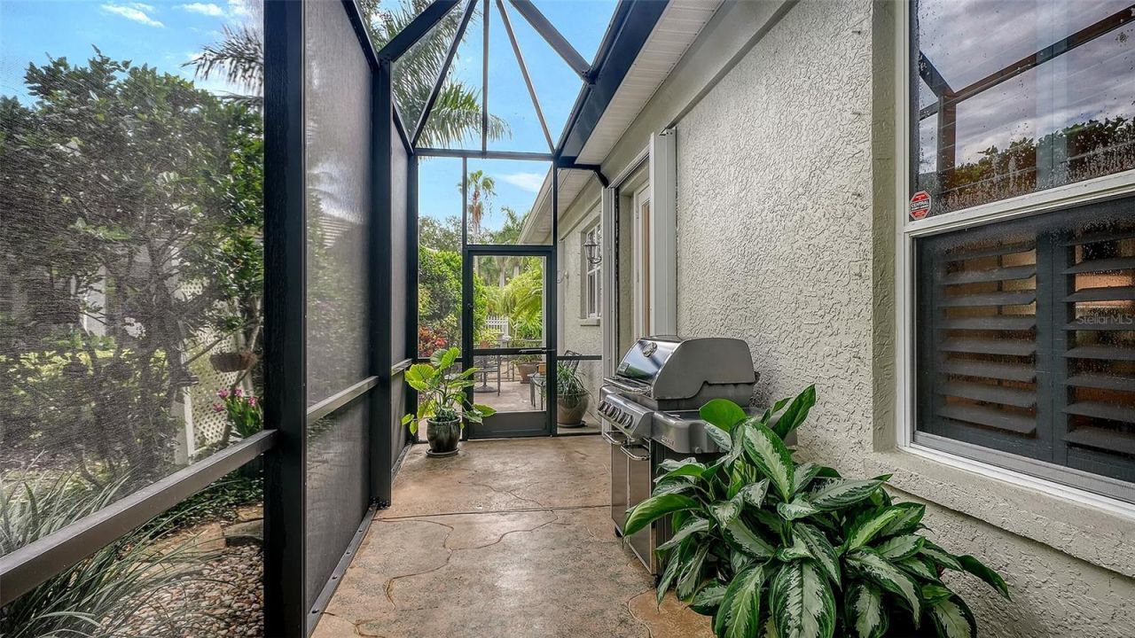 1359 Tearose Place, Sarasota, FL 34239 Photo