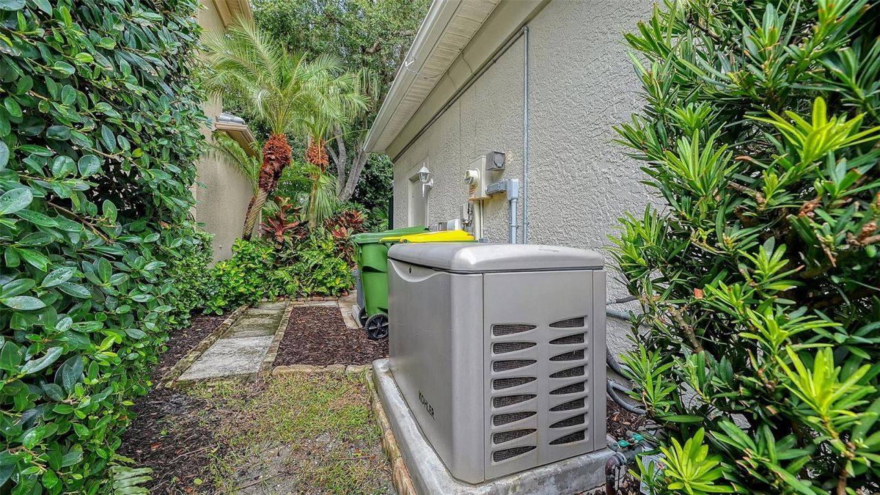 1359 Tearose Place, Sarasota, FL 34239 Photo
