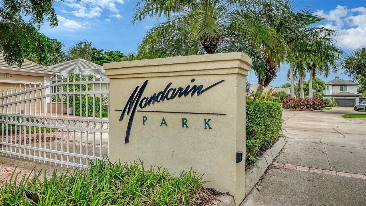 1359 Tearose Place, Sarasota, FL 34239 Photo