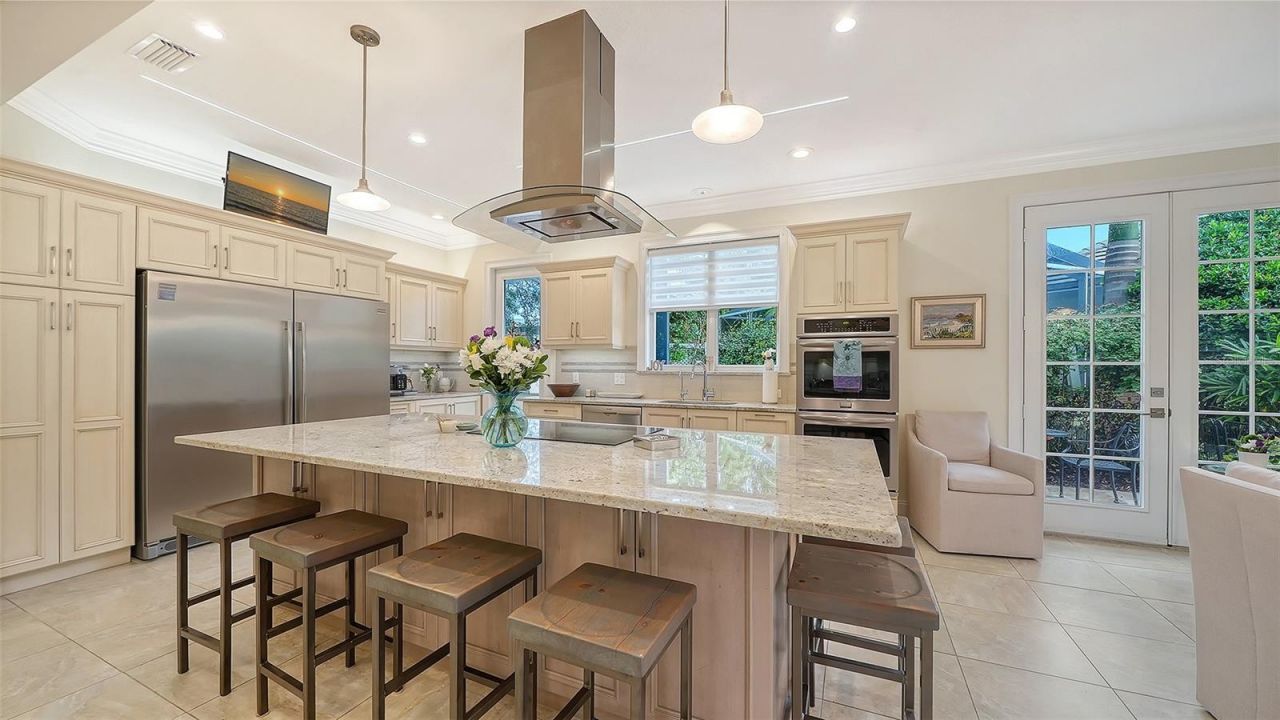 1359 Tearose Place, Sarasota, FL 34239 Photo