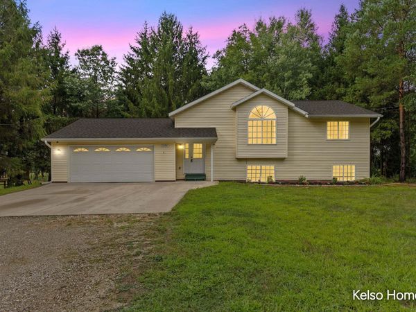 11574 Linda Lane, Gowen, MI 49326