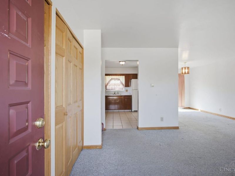 696 Rockford Drive, Hamilton, OH 45013 Photo 4