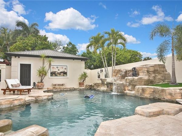 1229 Plumosa DR, FORT MYERS, FL 33901