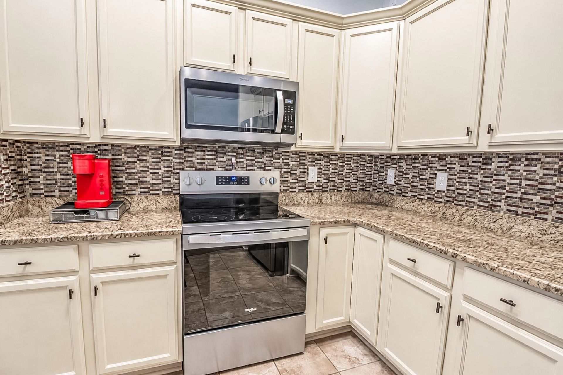 1333 Midtown Village Dr. Photo 14