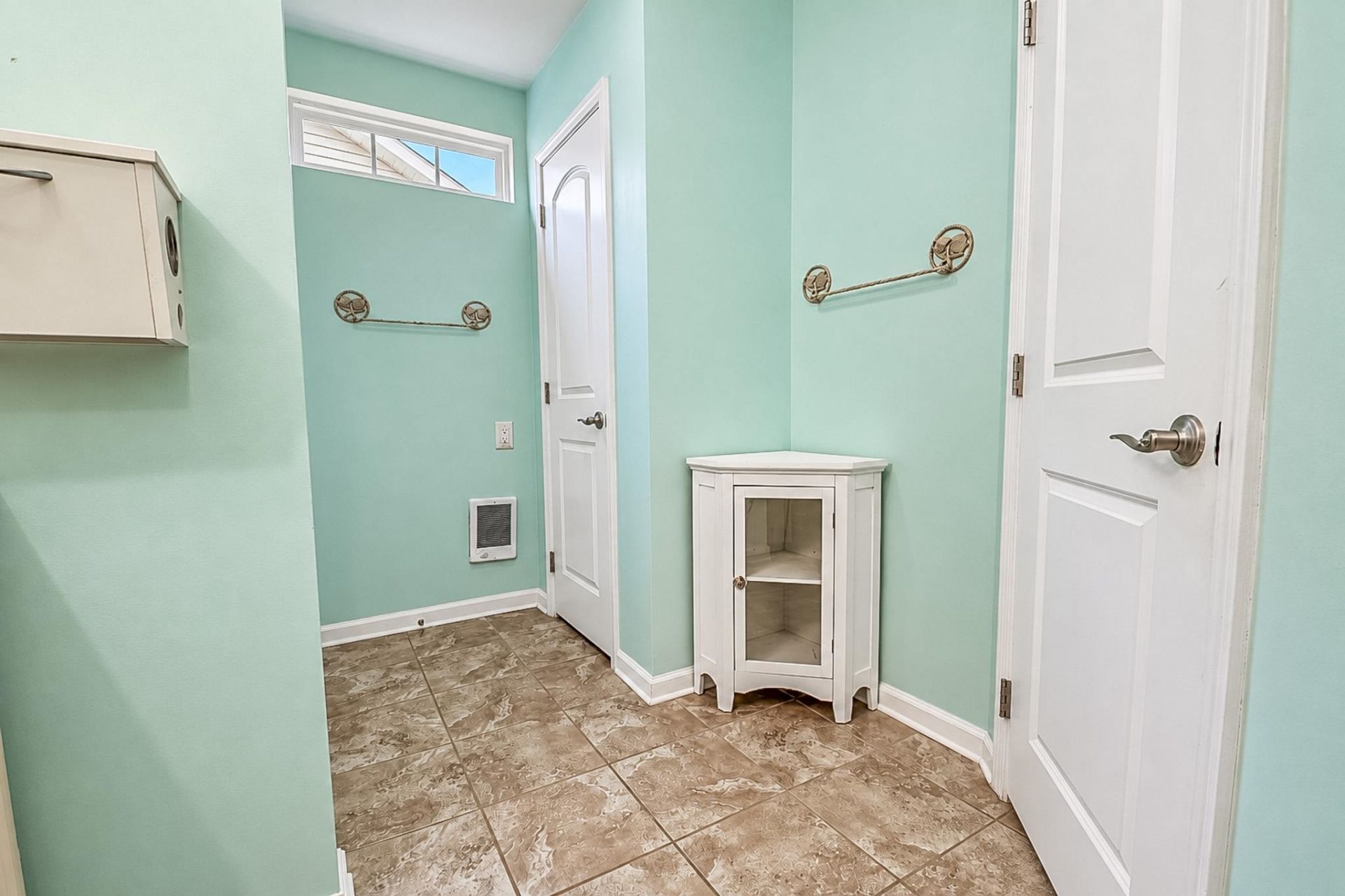 1333 Midtown Village Dr. Photo 26