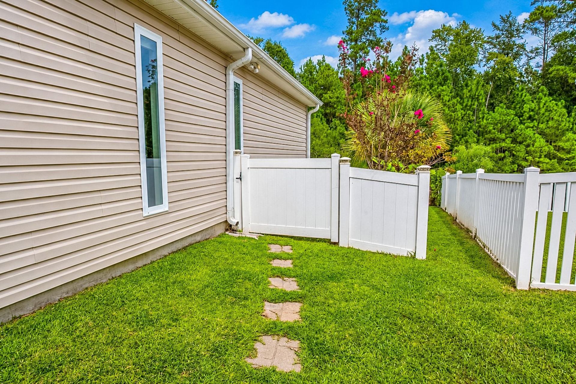 1333 Midtown Village Dr. Photo 41