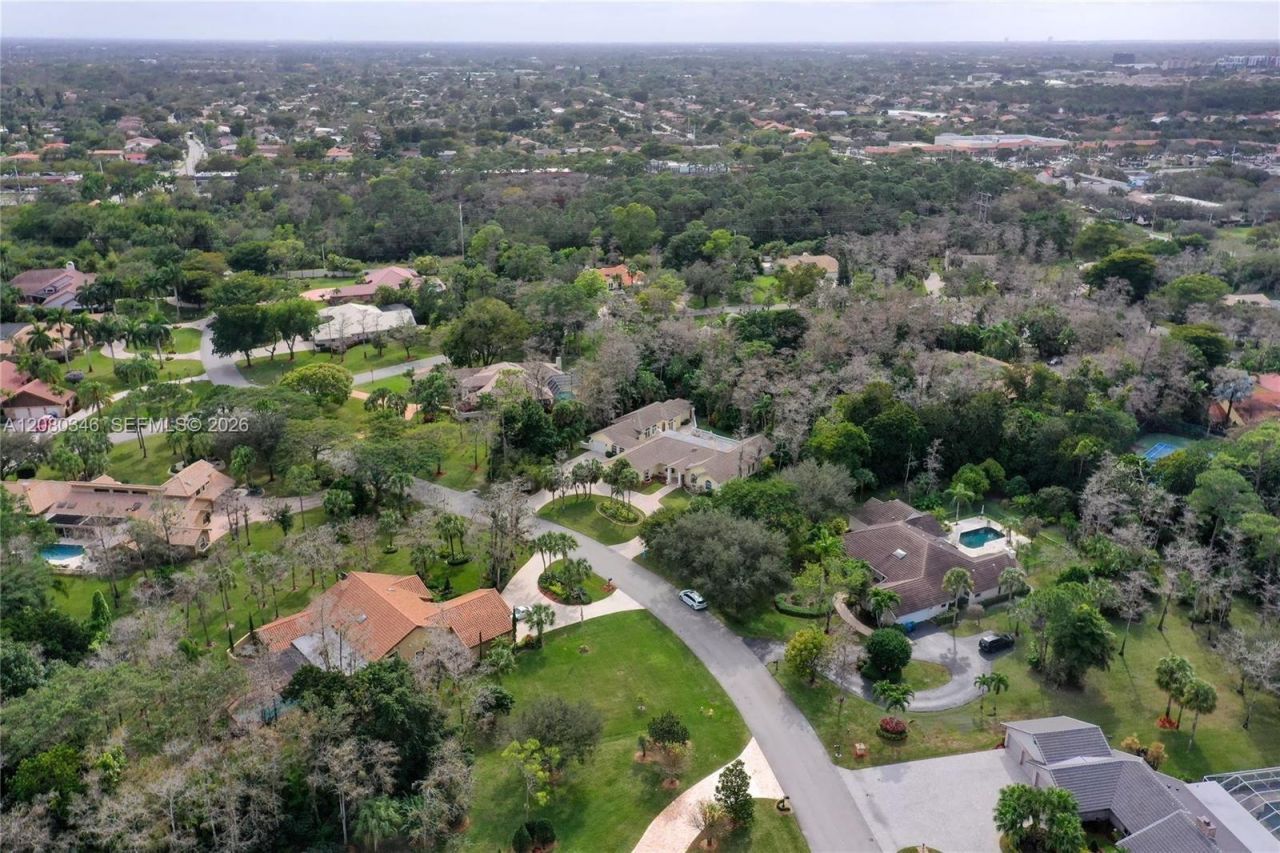 4750 W Leitner Dr, Coral Springs, FL 33067 Photo