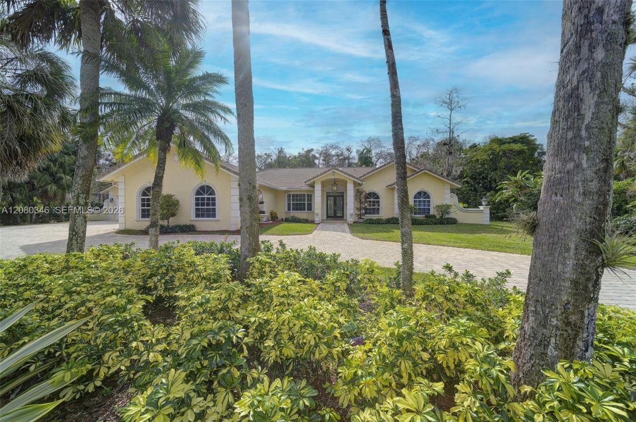 4750 W Leitner Dr, Coral Springs, FL 33067 Photo