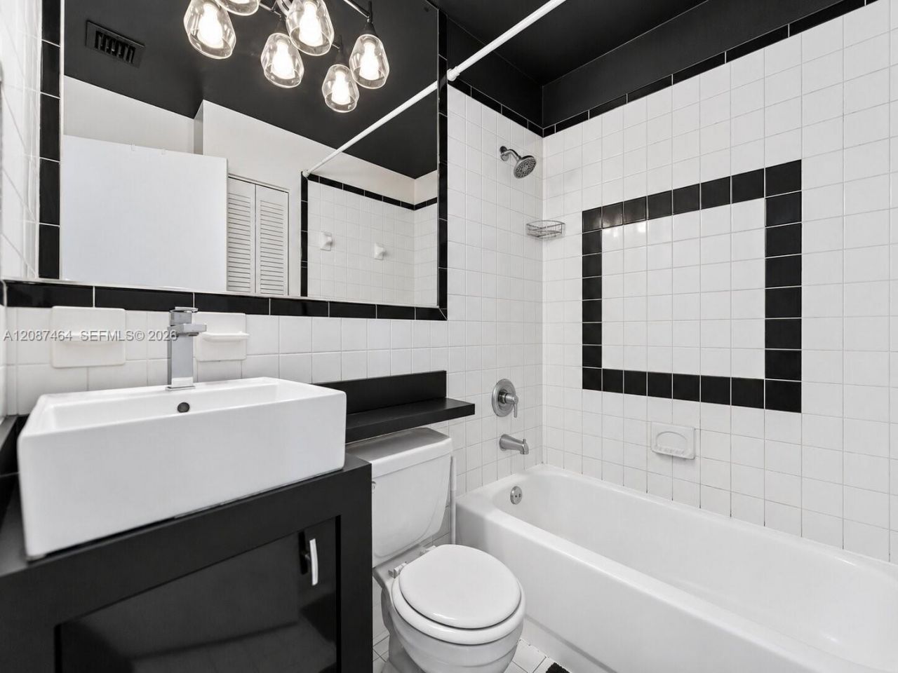 1244 Pennsylvania Ave, Unit 302, Miami Beach, FL 33139 Photo