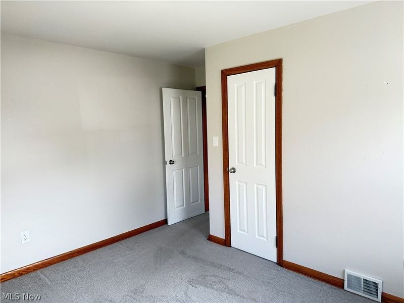 1311 N Walnut Street, Dover, OH 44622 Photo 14