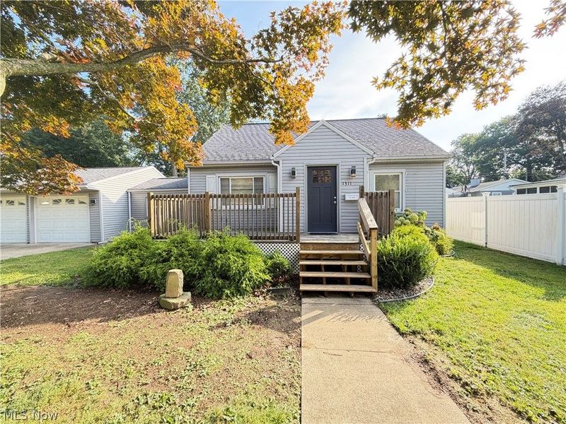 1311 N Walnut Street, Dover, OH 44622 Photo 3
