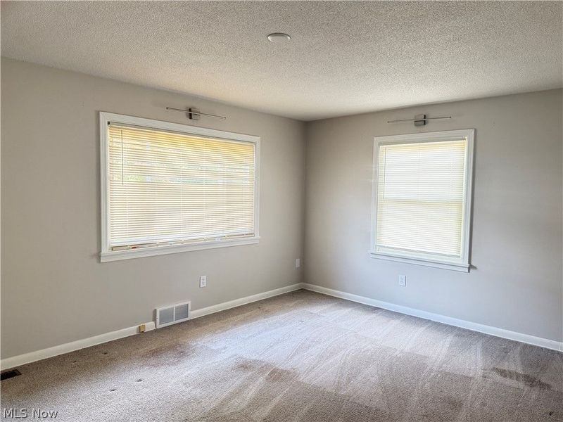 1311 N Walnut Street, Dover, OH 44622 Photo 8