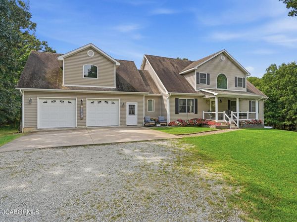 8878 COUNTY ROAD 142, Williamsburg, MO 63388