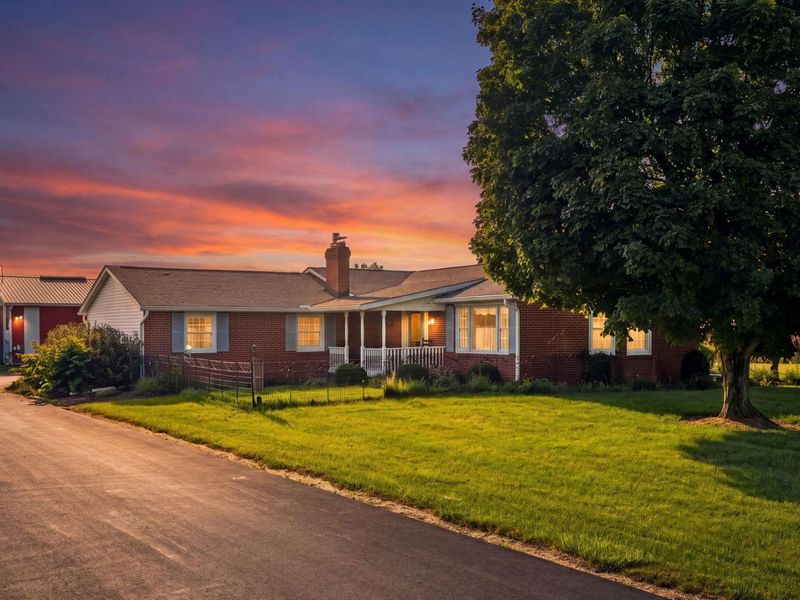 13450 Hoover Road, Ashville, OH 43103 Photo 2