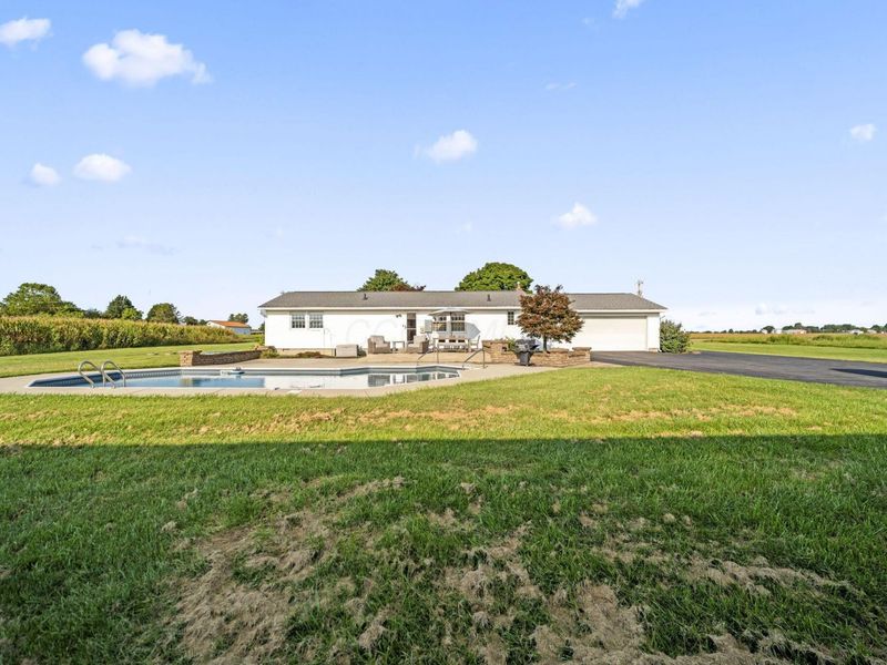 13450 Hoover Road, Ashville, OH 43103 Photo 23