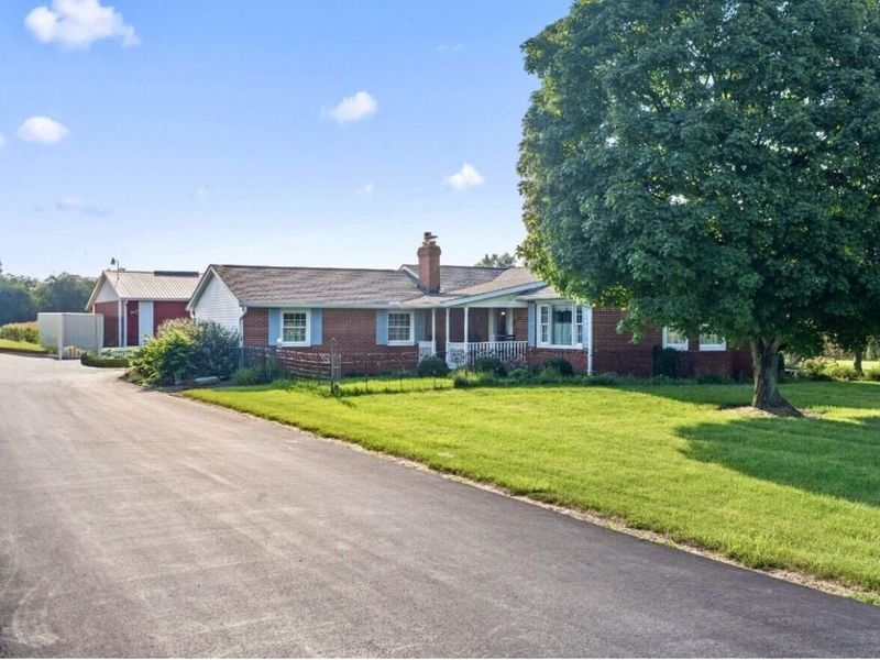 13450 Hoover Road, Ashville, OH 43103 Photo 5
