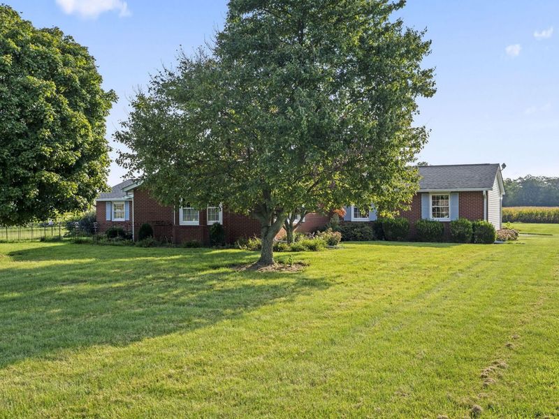 13450 Hoover Road, Ashville, OH 43103 Photo 7