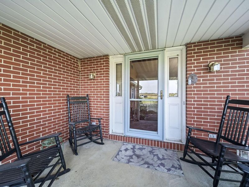 13450 Hoover Road, Ashville, OH 43103 Photo 9