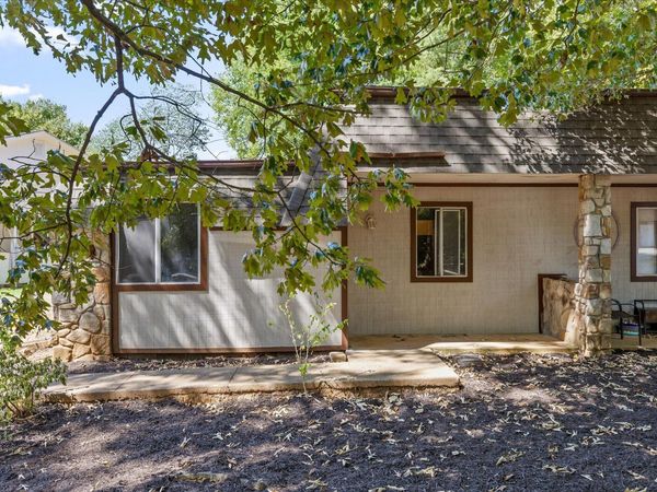 5217 Hickory Woods Lane, Hixson, TN 37343
