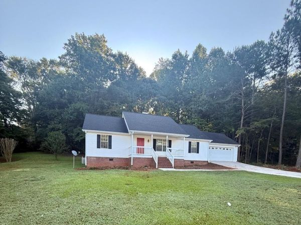 7020 Brookton Lane, Gainesville, GA 30507