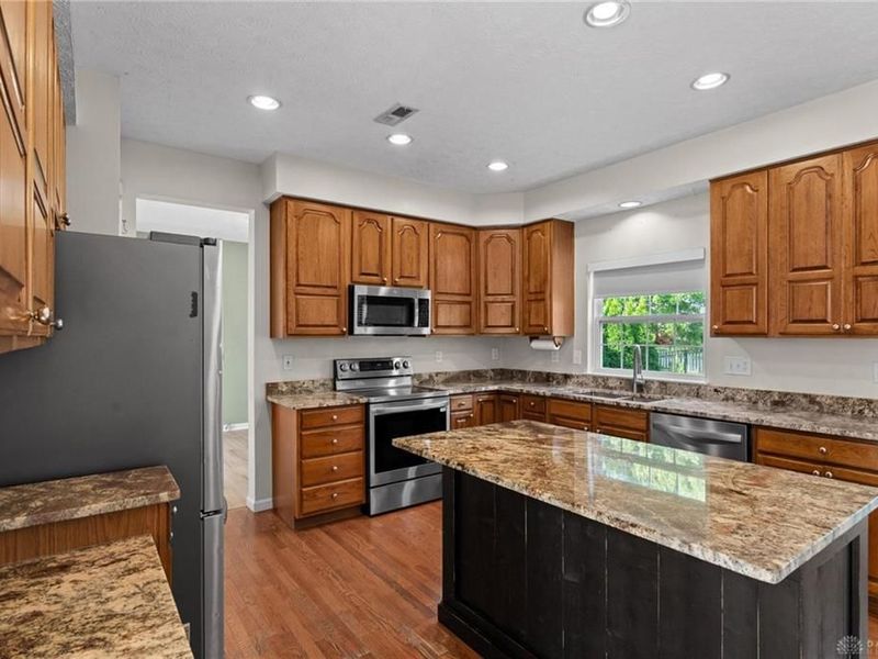 53 Meadows Drive, Springboro, OH 45066 Photo 12