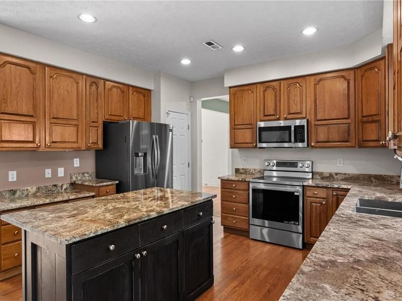 53 Meadows Drive, Springboro, OH 45066 Photo 13