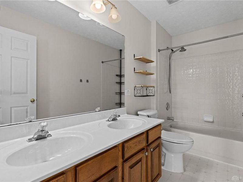 53 Meadows Drive, Springboro, OH 45066 Photo 35