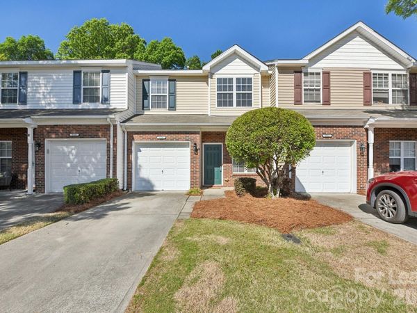 124 Clydesdale Court, Matthews, NC 28104