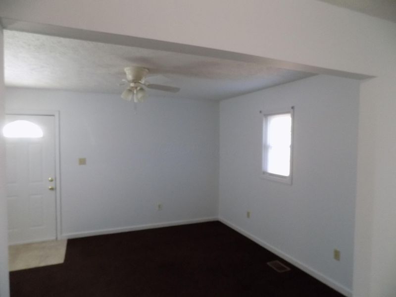 815 Chestershire Road , Columbus, OH 43204 Photo 15