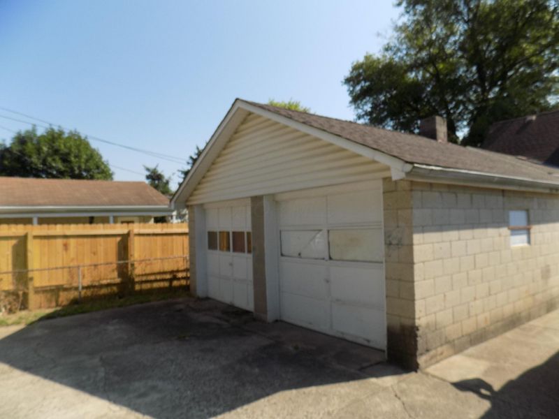 815 Chestershire Road , Columbus, OH 43204 Photo 20
