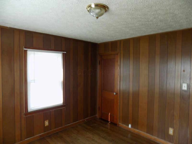 815 Chestershire Road , Columbus, OH 43204 Photo 9