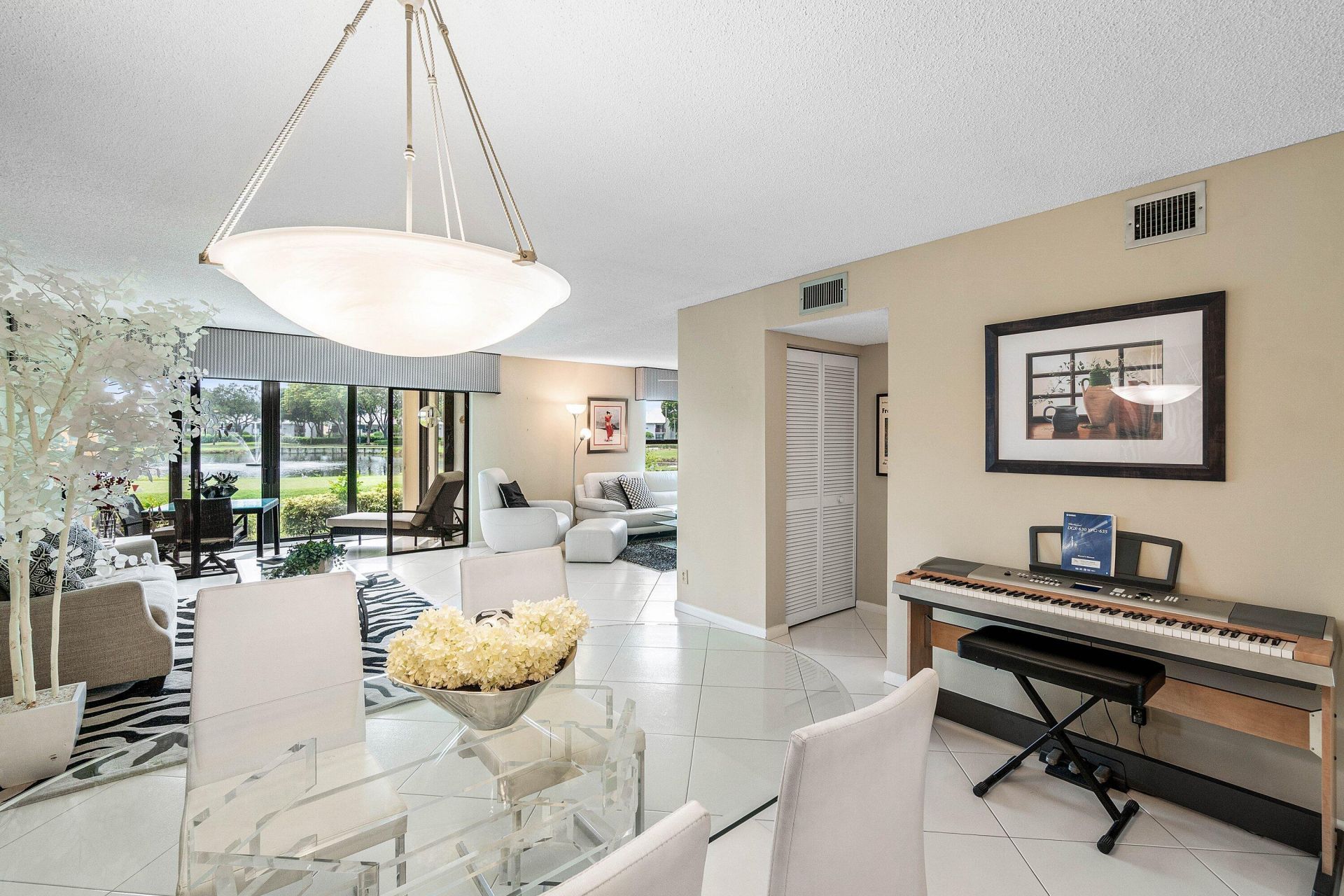 5154 Oakhill Lane, Unit 1014, Delray Beach, FL 33484 Photo