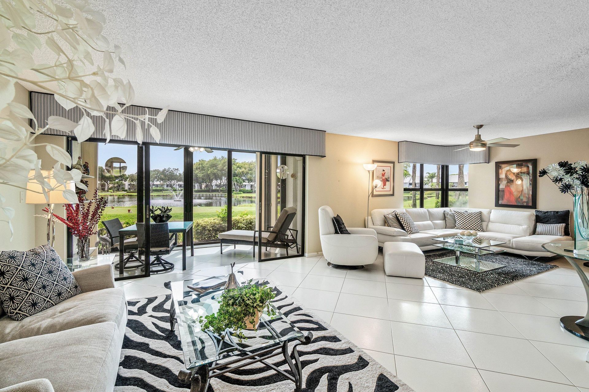 5154 Oakhill Lane, Unit 1014, Delray Beach, FL 33484 Photo